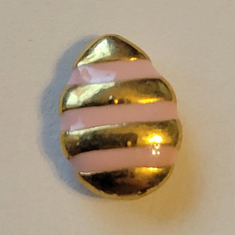 GUC Origami Owl Pink Striped Easter Egg 🥚 Charm